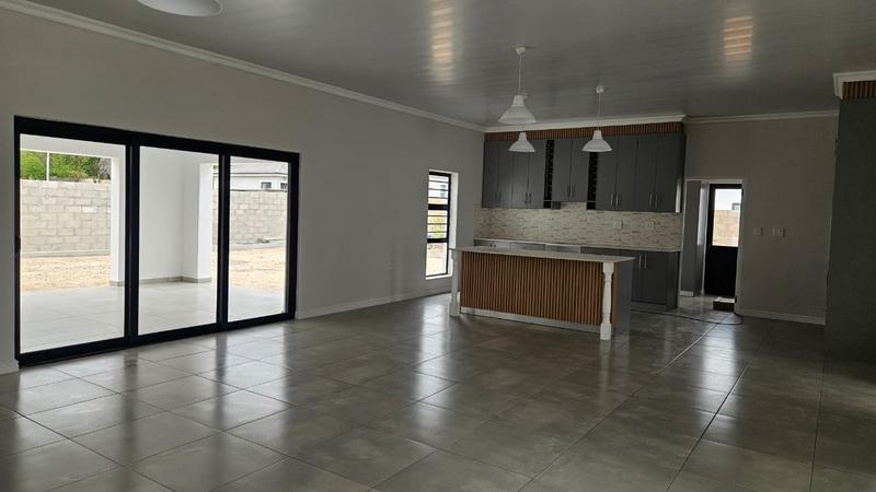3 Bedroom Property for Sale in Sandy Point Western Cape